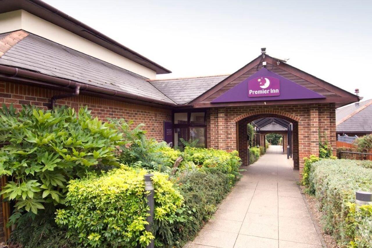 Premier Inn High Wycombe/Beaconsfield 외부 사진