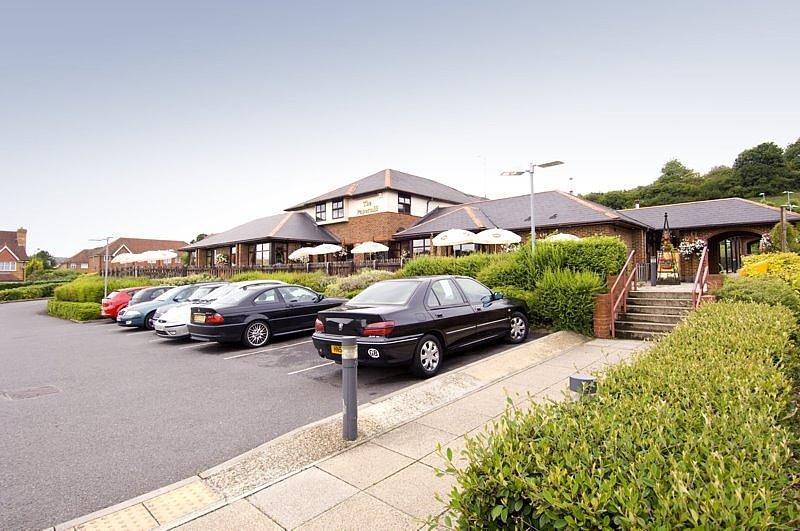 Premier Inn High Wycombe/Beaconsfield 외부 사진